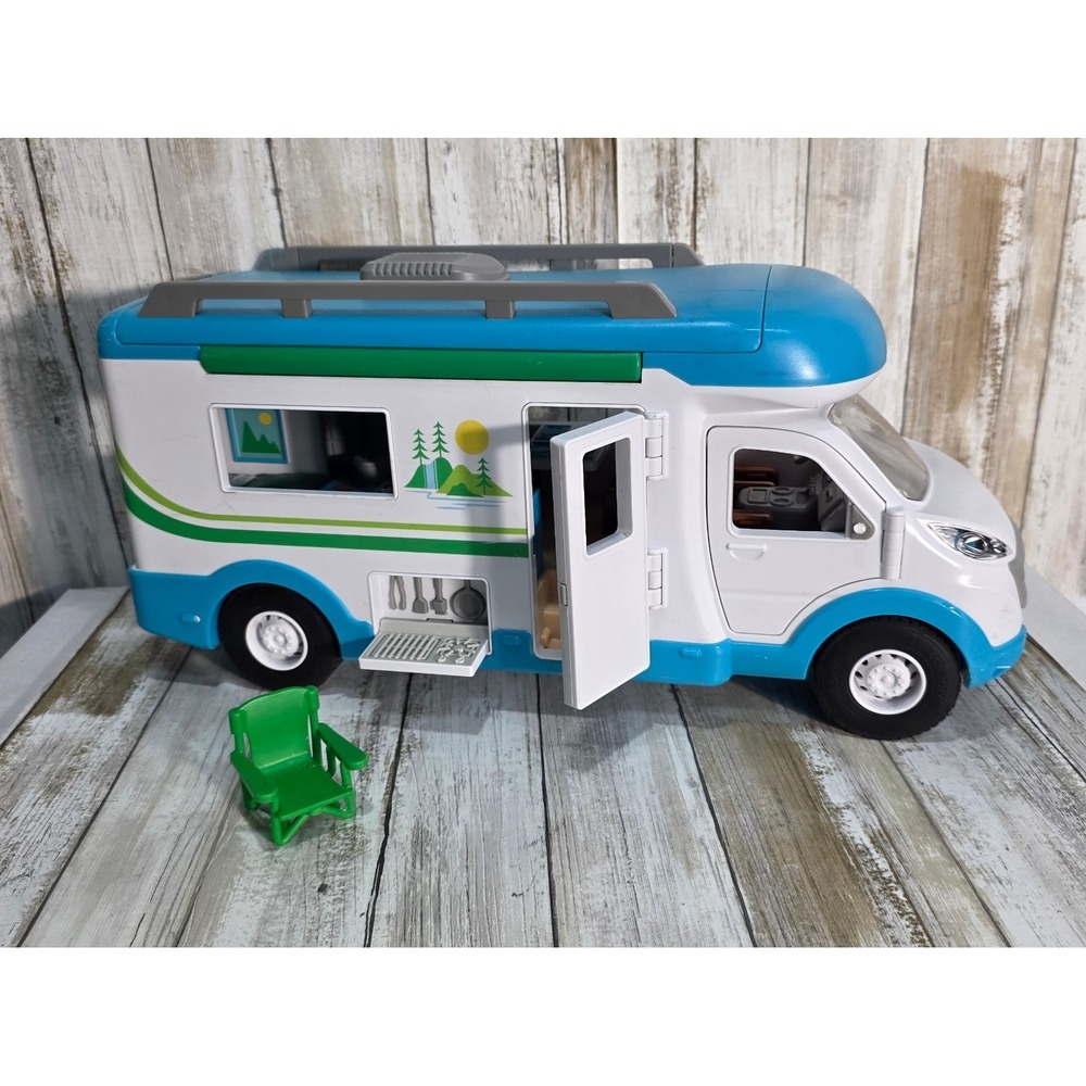 Kids Toy Camper RV Playset with Furniture Accessories and Awning - Picture 3 of 10